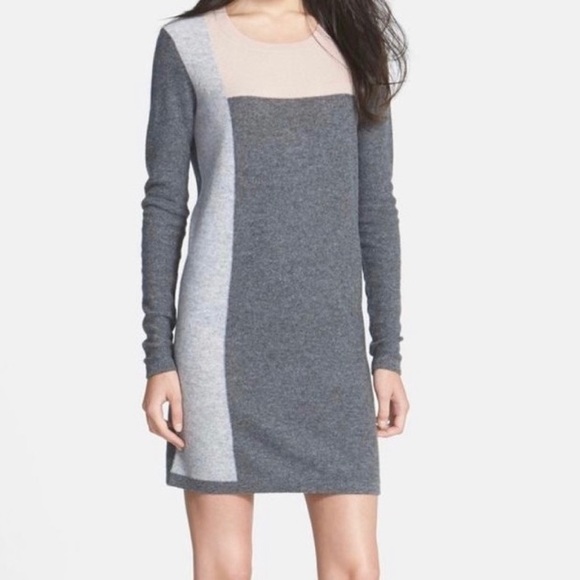 Vince Camuto Dresses & Skirts - ⚜️VINCE CAMUTO 100% Cashmere Color-Block Dress